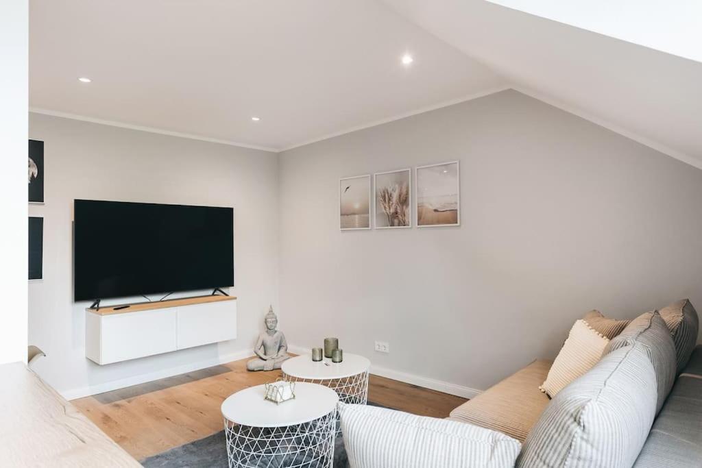 Tip! Toplage In Dresden! Moderne 100 Qm Ferienwohnung Fuer Familien Und Kleine Gruppen Eksteriør billede